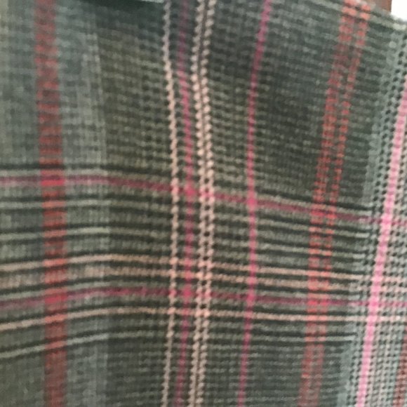 Pink & Grey mini skirt - Picture 3 of 5